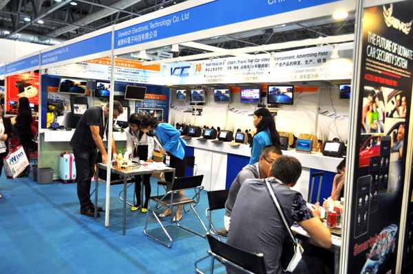 東莞威泰科|汽車影音|車載dvd|頭枕dvd|汽車dvd|頭枕顯示器|大巴顯示器|吸頂顯示器|汽車顯示器|汽車顯示屏|公交廣告機(jī)|吸頂廣告機(jī)|安卓網(wǎng)絡(luò)廣告機(jī)|wifi廣告機(jī)|3g廣告機(jī)|頭枕廣告機(jī)http://m.wowhappy.cn/